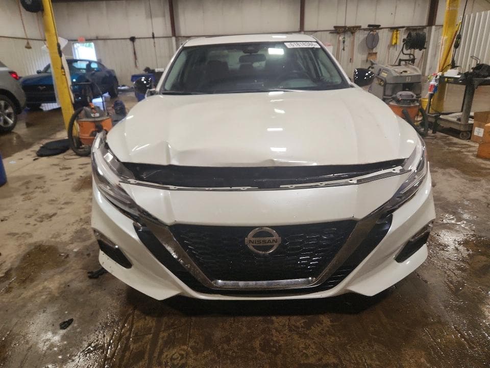 2020 NISSAN ALTIMA SR 5