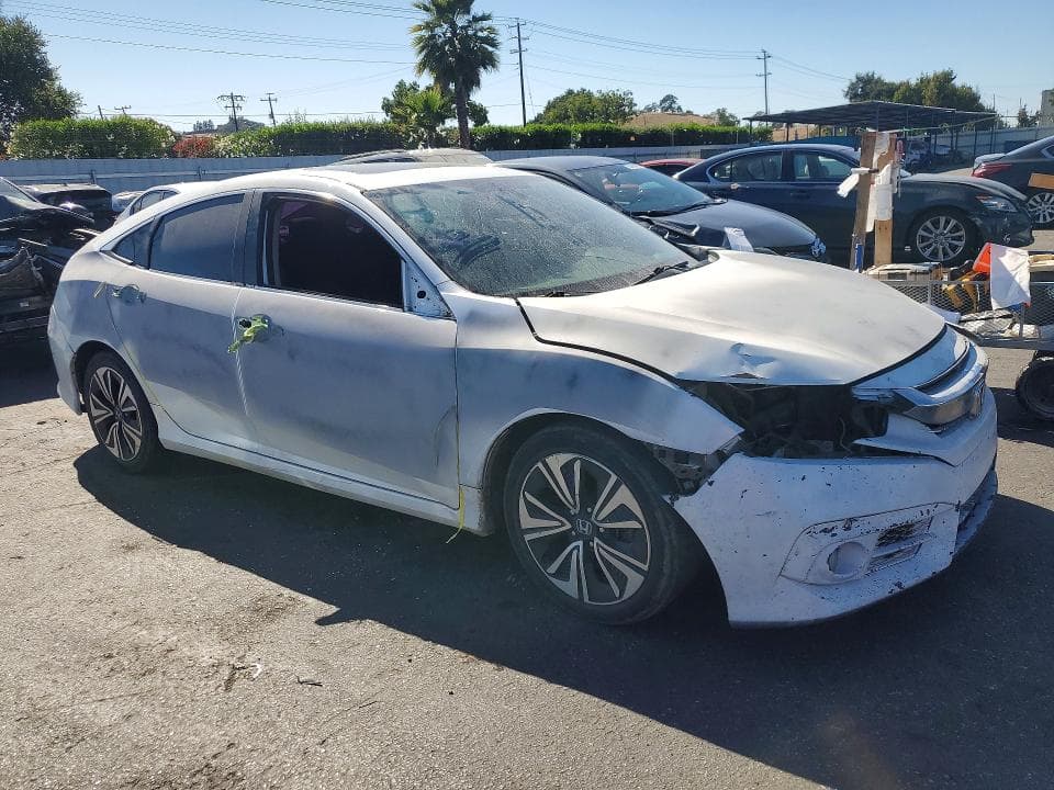 2017 HONDA CIVIC EX 4