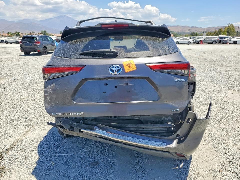 2023 TOYOTA HIGHLANDER HYBRID XLE 6
