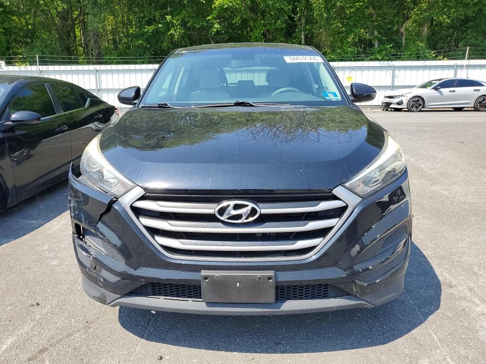2018 HYUNDAI TUCSON SE 5