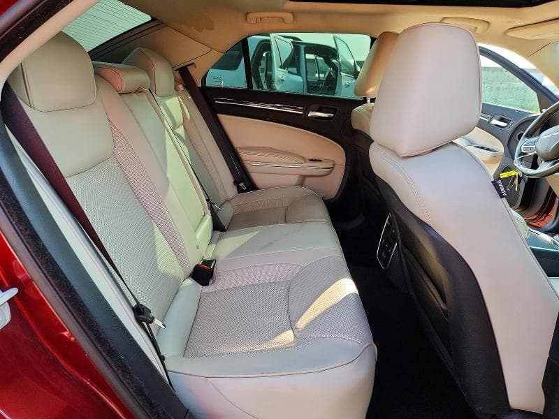 2021 CHRYSLER 300 TOURING 10