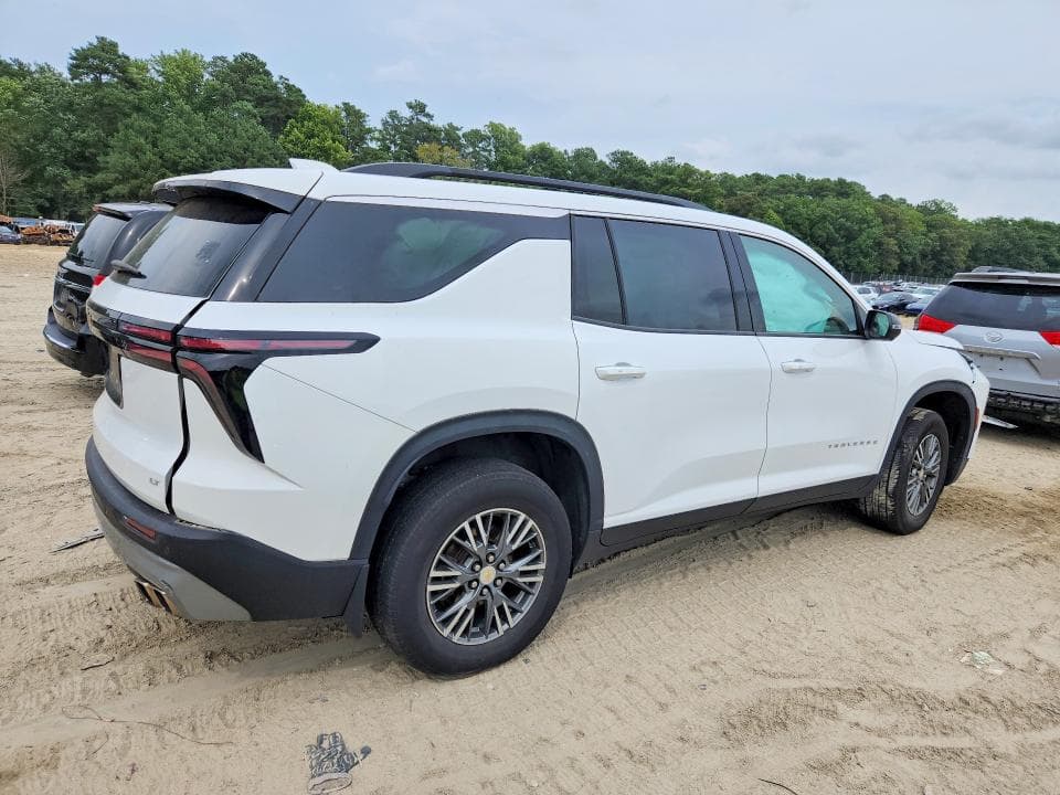 2024 CHEVROLET TRAVERSE LT 3