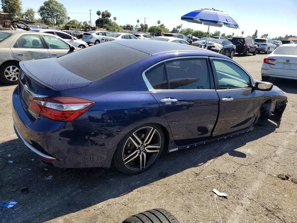 2017 HONDA ACCORD SPORT 3