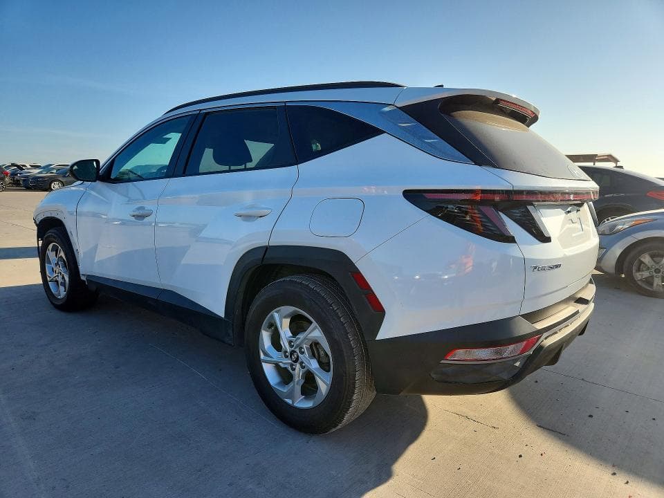 2023 HYUNDAI TUCSON SEL 2