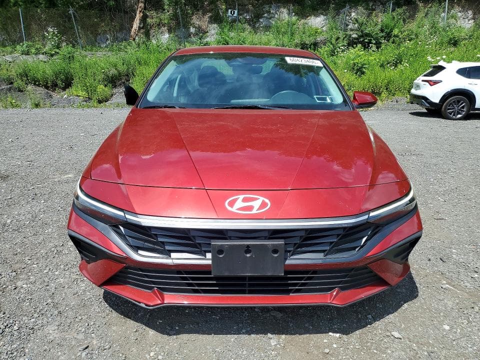 2024 HYUNDAI ELANTRA SEL 5