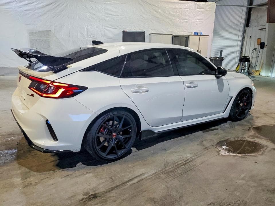 2025 HONDA CIVIC TYPE-R 3