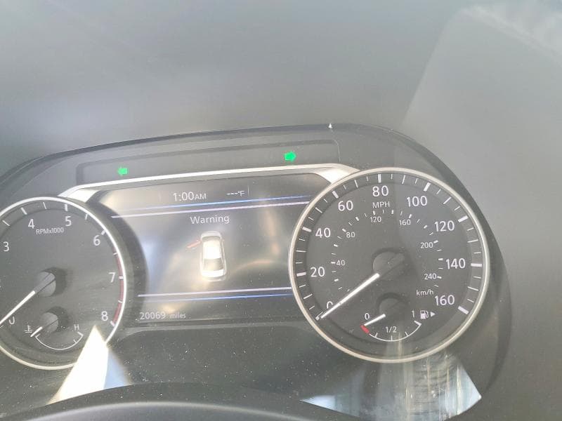2025 NISSAN SENTRA SR 9