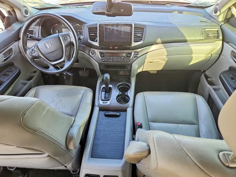 2017 HONDA PILOT EXL 8
