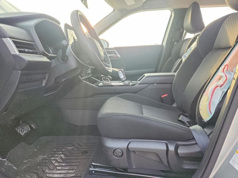 2025 MITSUBISHI OUTLANDER ES 7