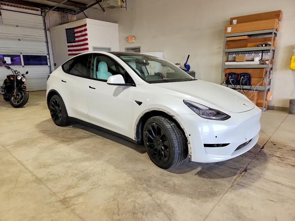 2021 TESLA MODEL Y 4