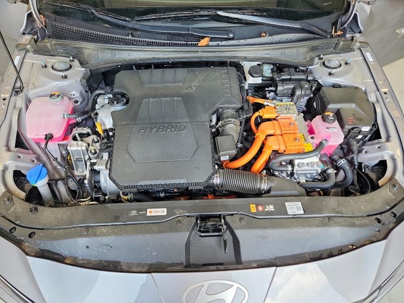 2026 HYUNDAI ELANTRA HYBRID SEL SPORT 11