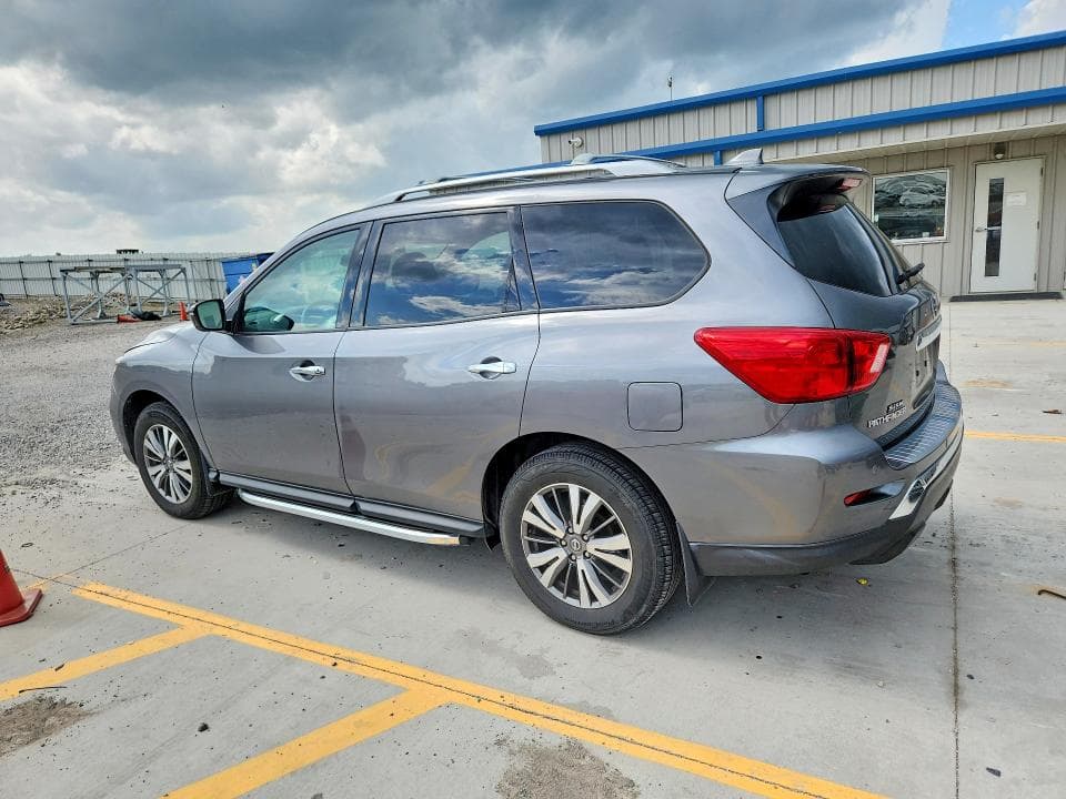 2020 NISSAN PATHFINDER SV 2