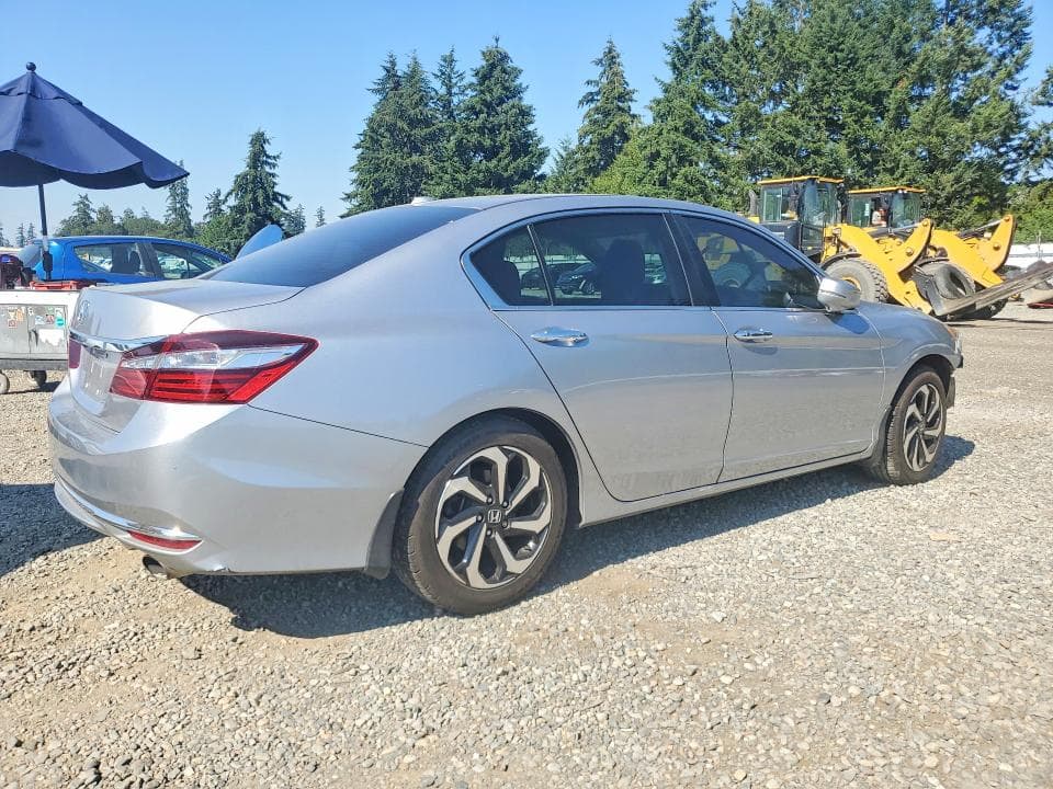 2017 HONDA ACCORD EX 3