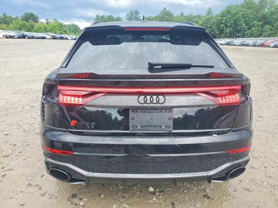 2021 AUDI RS Q8 6