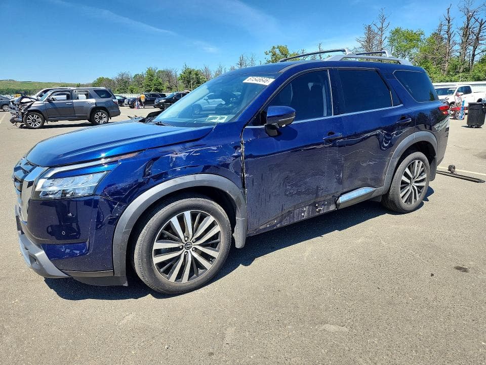 2024 NISSAN PATHFINDER PLATINUM - 1