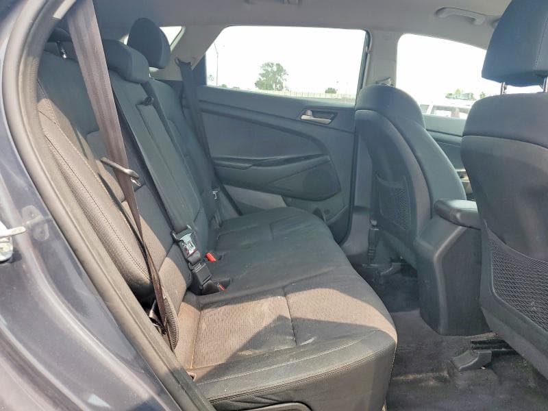 2019 HYUNDAI TUCSON SE 11