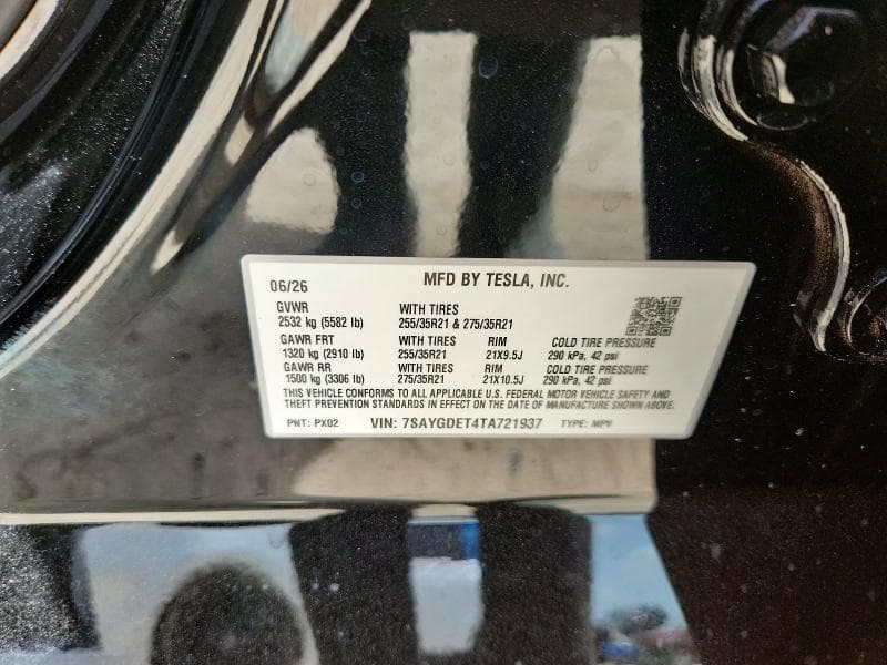 2026 TESLA MODEL Y 12