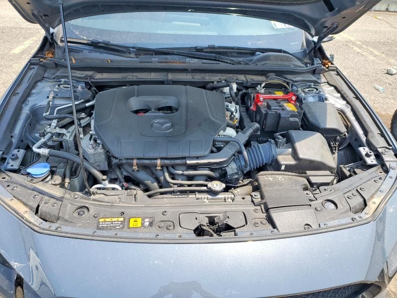 2023 MAZDA 3 PREFERRED 11
