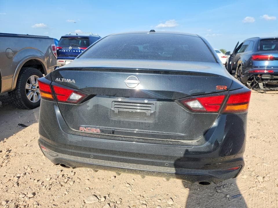 2025 NISSAN ALTIMA SR 6
