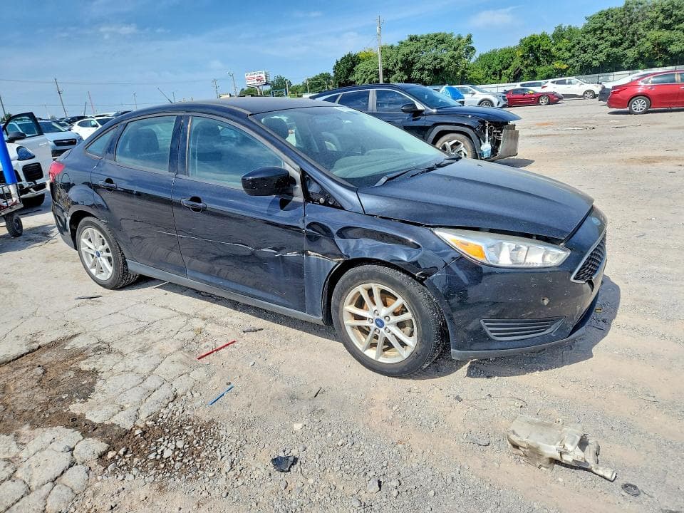 2018 FORD FOCUS SE 4