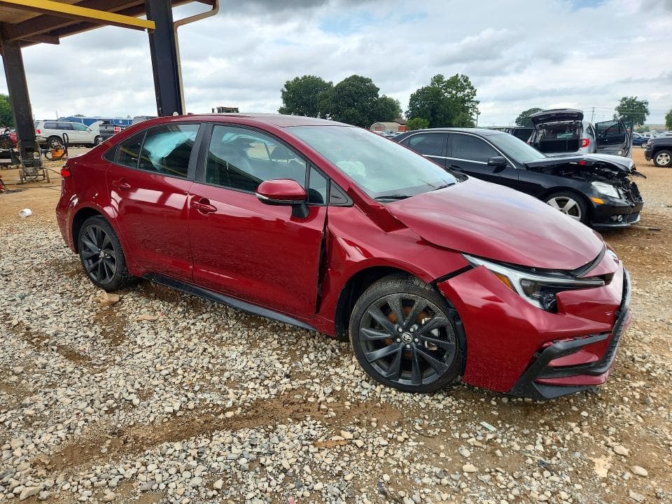 2023 TOYOTA COROLLA SE 4