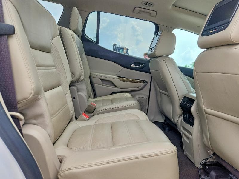 2018 GMC ACADIA DENALI 11