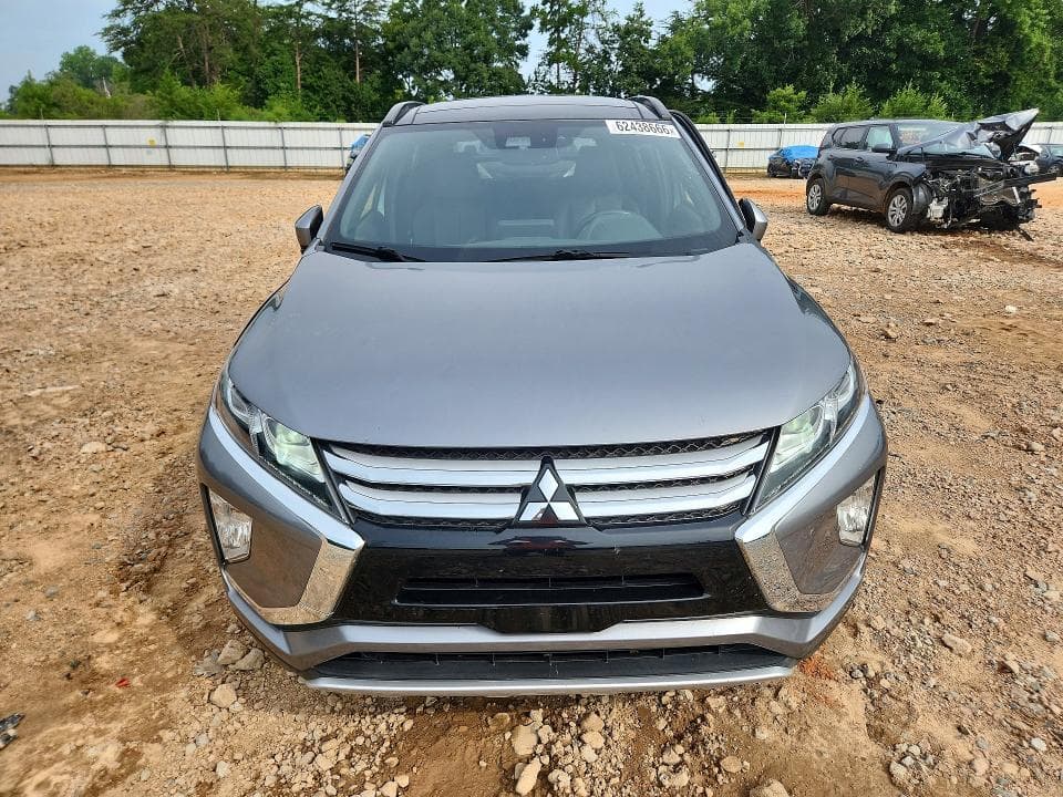 2020 MITSUBISHI ECLIPSE CROSS SE 5