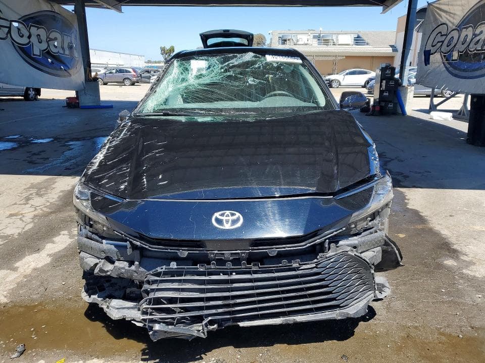 2025 TOYOTA CAMRY LE 5