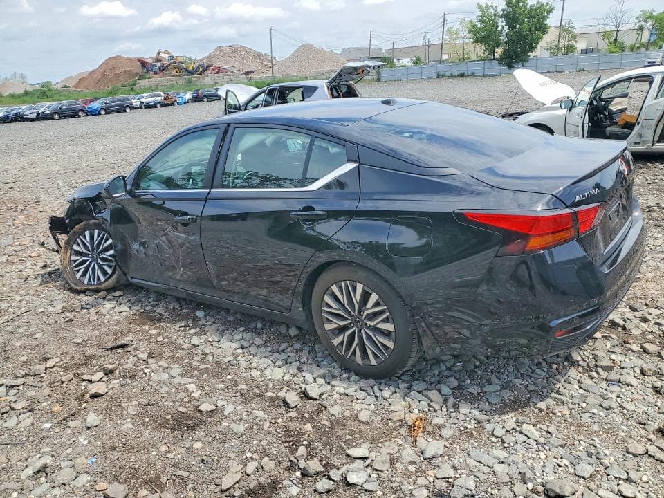 2024 NISSAN ALTIMA SV 2