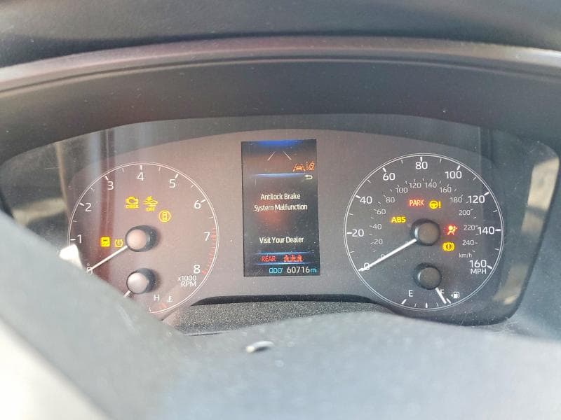 2024 TOYOTA COROLLA LE 9