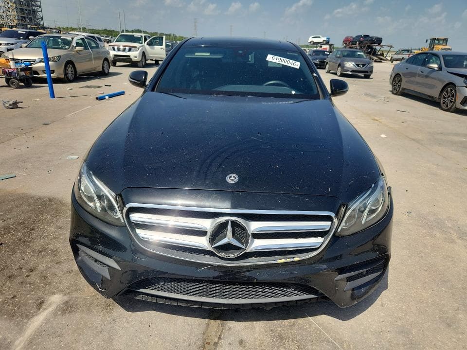 2018 MERCEDES-BENZ E 300 5