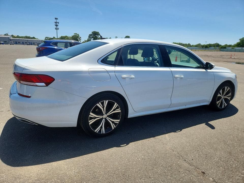 2021 VOLKSWAGEN PASSAT SE 3