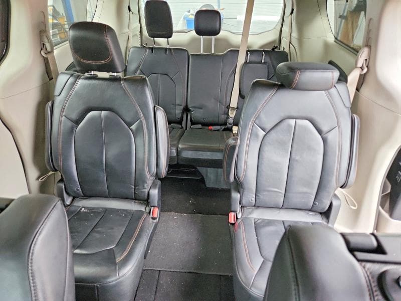 2020 CHRYSLER PACIFICA TOURING L PLUS 10