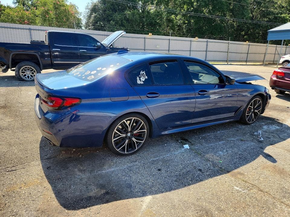 2021 BMW M550XI 3