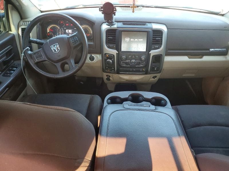 2017 RAM 1500 SLT 8