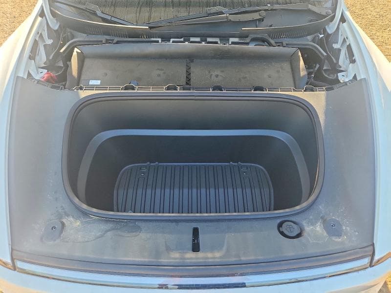 2026 TESLA MODEL Y 11