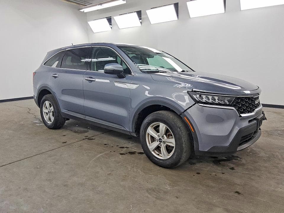 2022 KIA SORENTO LX 4