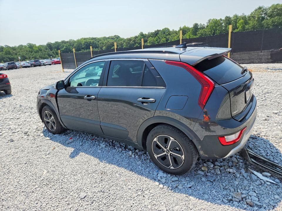 2023 KIA NIRO EX 2