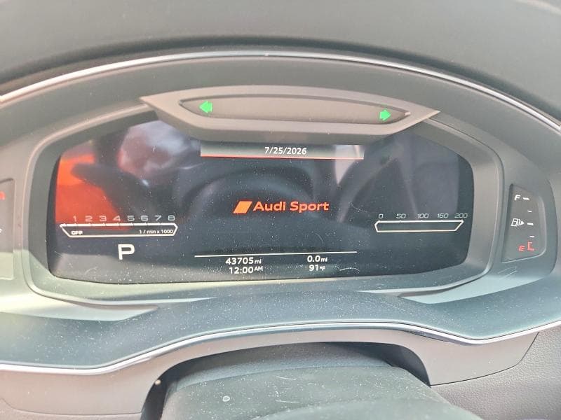 2022 AUDI RS7 9