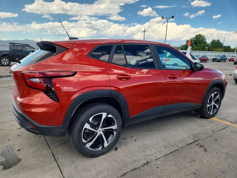 2024 CHEVROLET TRAX 1RS 3