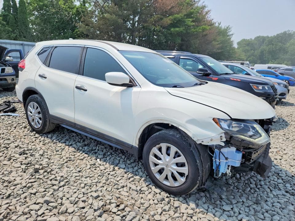 2017 NISSAN ROGUE S 4
