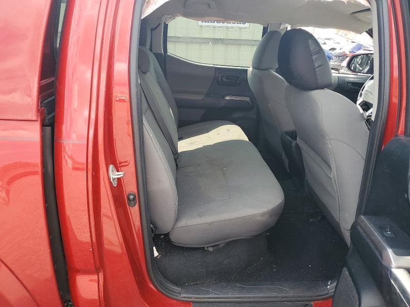 2017 TOYOTA TACOMA SR5 V6 11