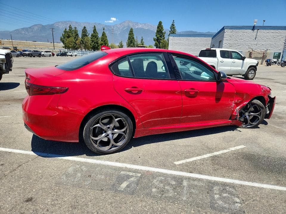 2018 ALFA ROMEO GIULIA 3