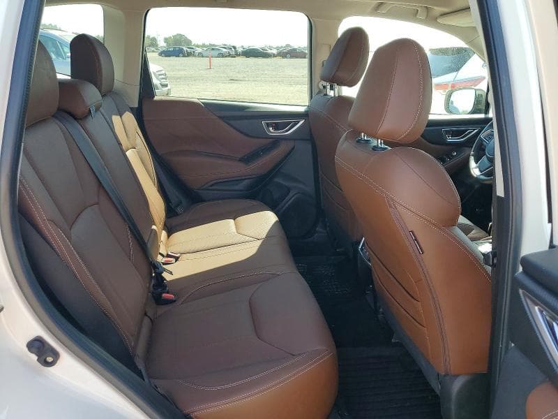 2019 SUBARU FORESTER TOURING 10