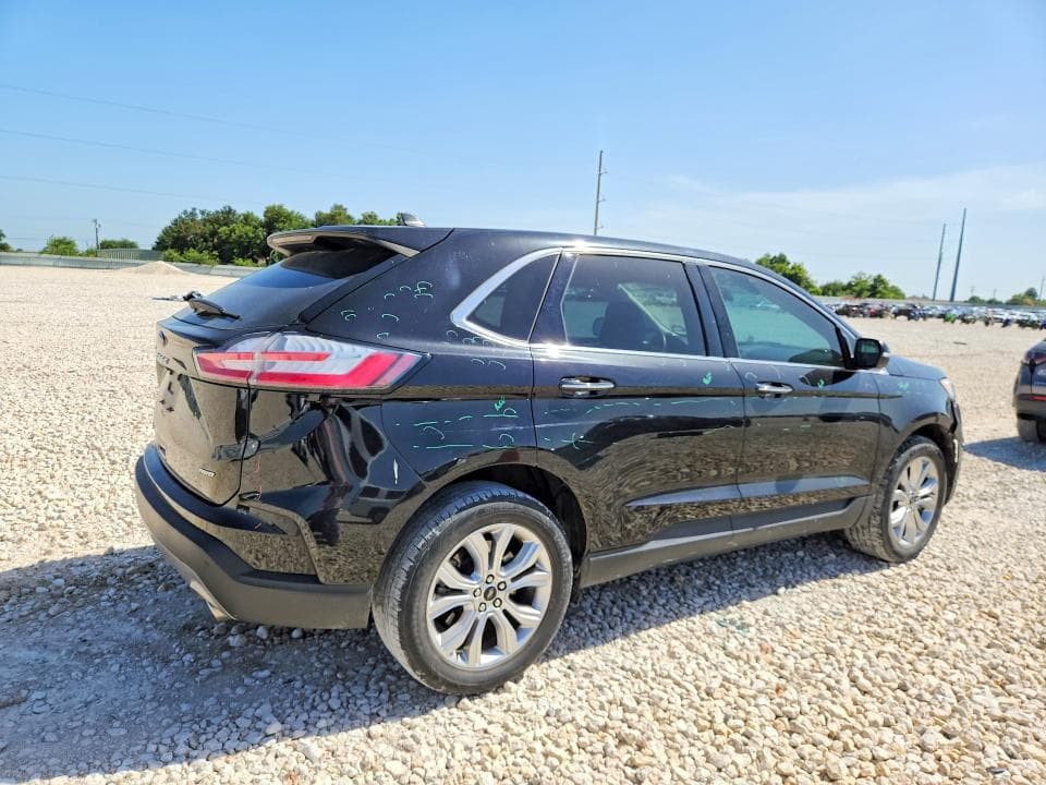 2023 FORD EDGE TITANIUM 3