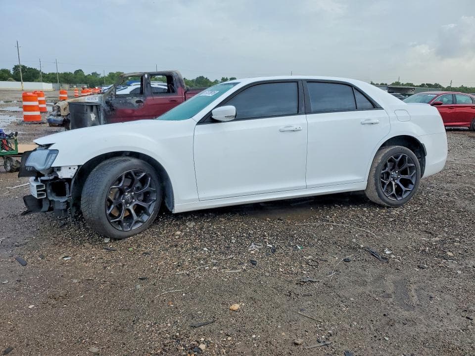 2019 CHRYSLER 300 S - 1