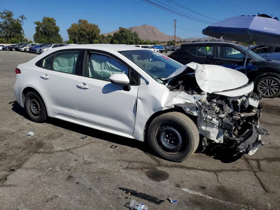 2020 TOYOTA COROLLA LE 4