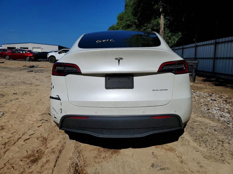 2021 TESLA MODEL Y 6