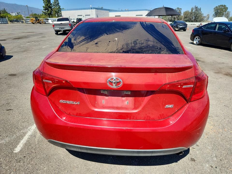 2017 TOYOTA COROLLA SE 6