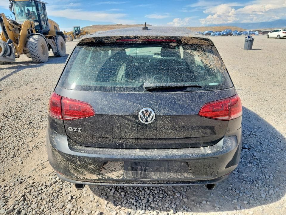 2017 VOLKSWAGEN GTI S 6
